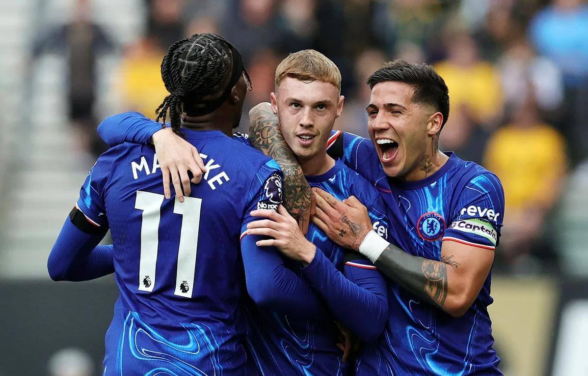 凭借其超人 凭借其超人