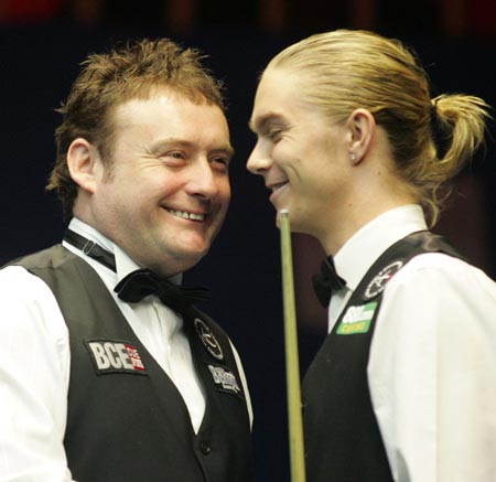 球发起进攻 球发起进攻