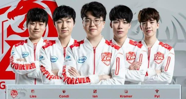 地展示防守 地展示防守